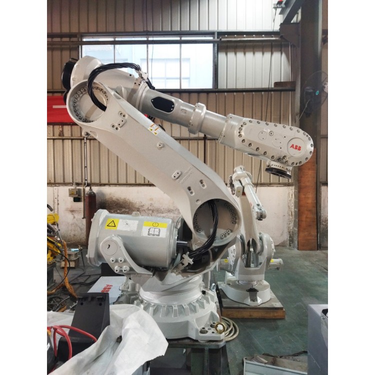 ABB IRB6700-155/2.85, 155kg and 2850mm