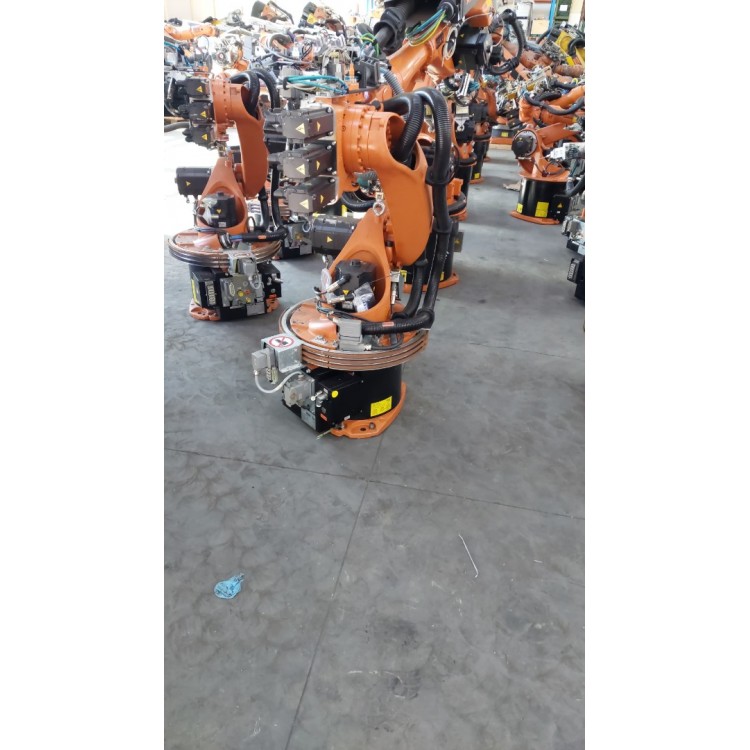 KUKA KR16 Robot, KRC2 ED05